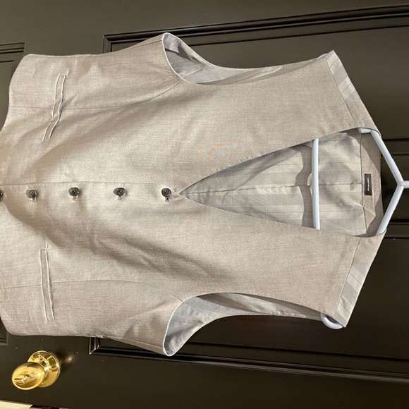 Men's 3-piece Suit - Picture 5 of 10